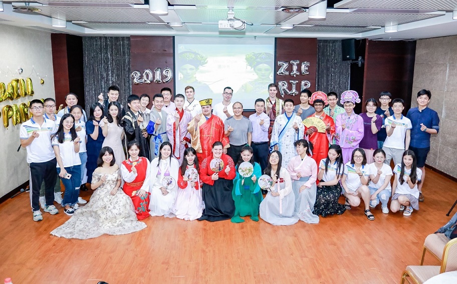 20190714321319.jpg 晚会5.jpg